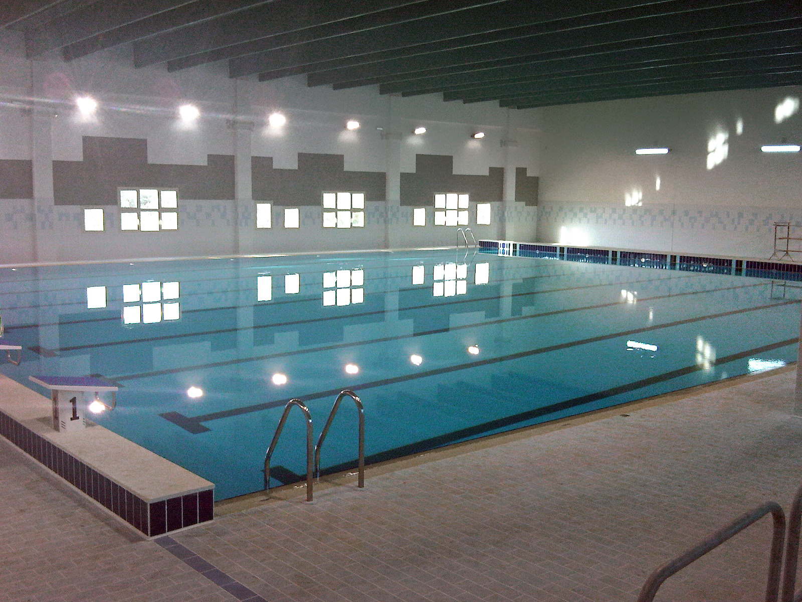 Piscina della Perriera mai completata, pubblicato avviso per lavori da 850 mila euro