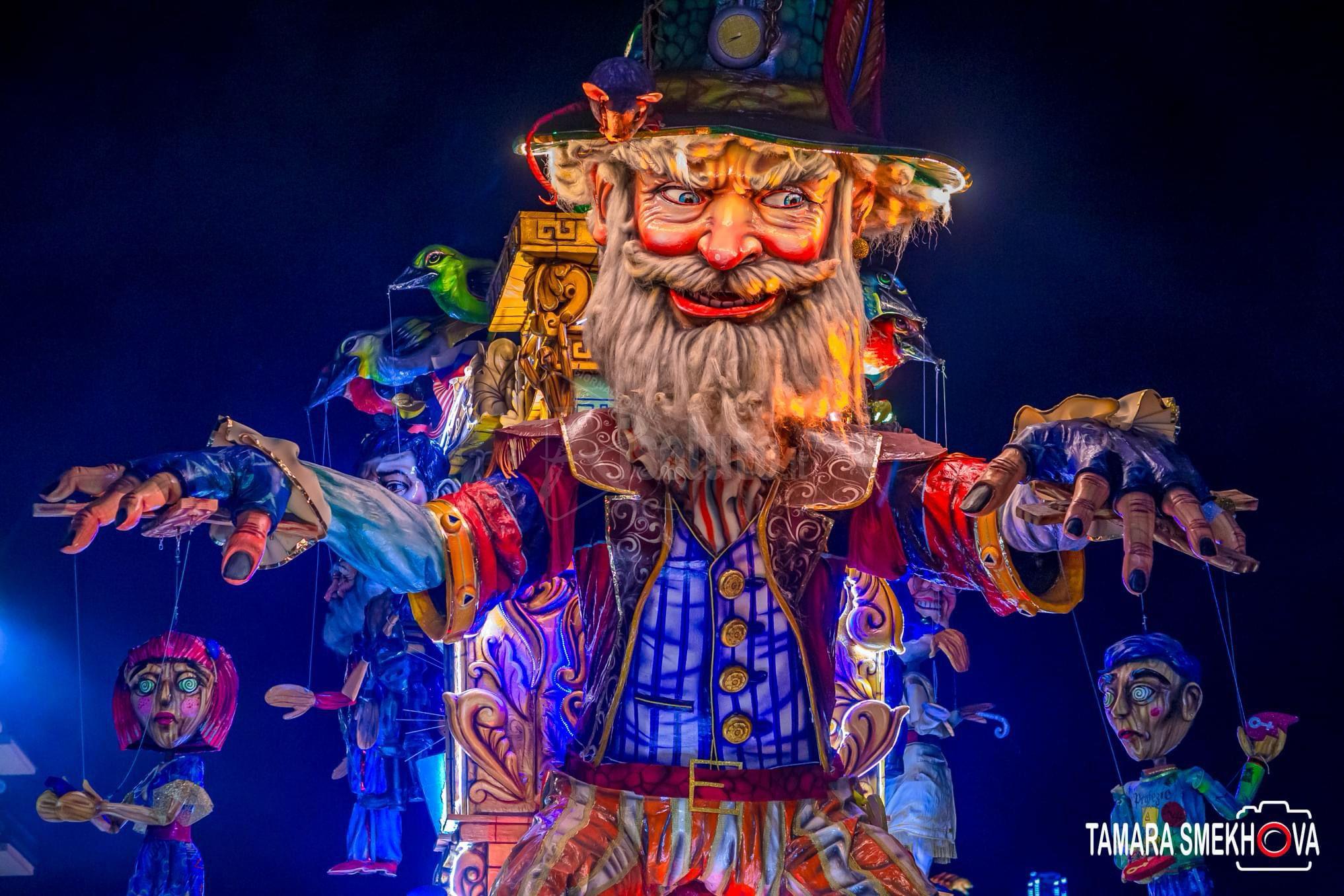 Carnevale 2024 cala il sipario, vince il carro "Le false verità" (Video)