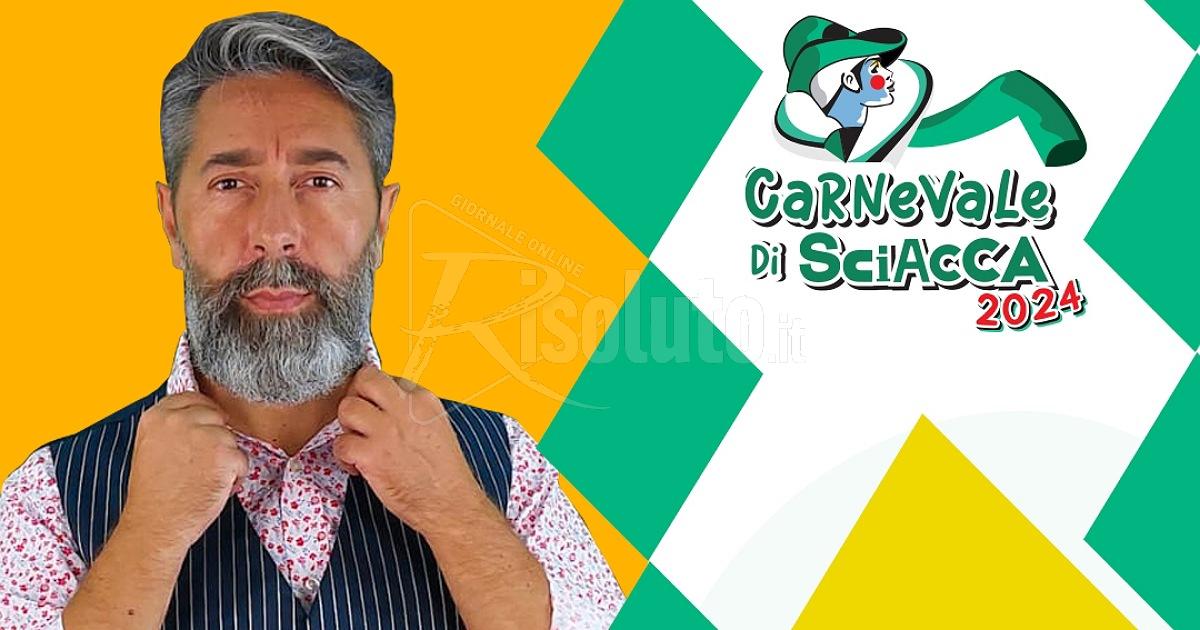 Il comico Stefano Piazza sul palco del Carnevale di Sciacca