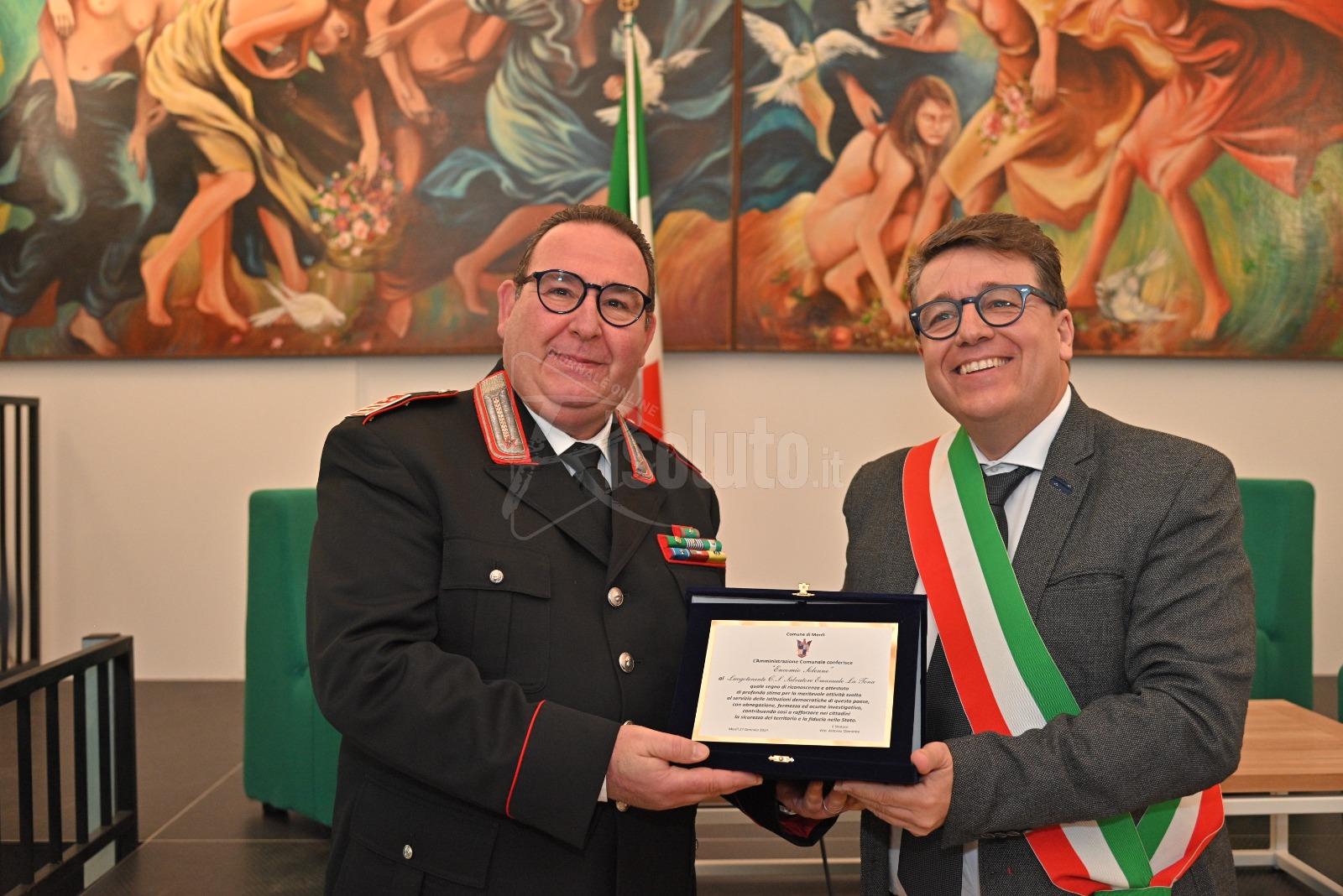 Encomio del Comune di Menfi al Comandante La Tona, in congedo dopo 40 anni di servizio