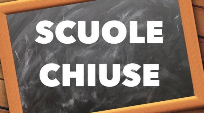 Chiusura delle scuole a Carnevale, ordinanza del sindaco Termine
