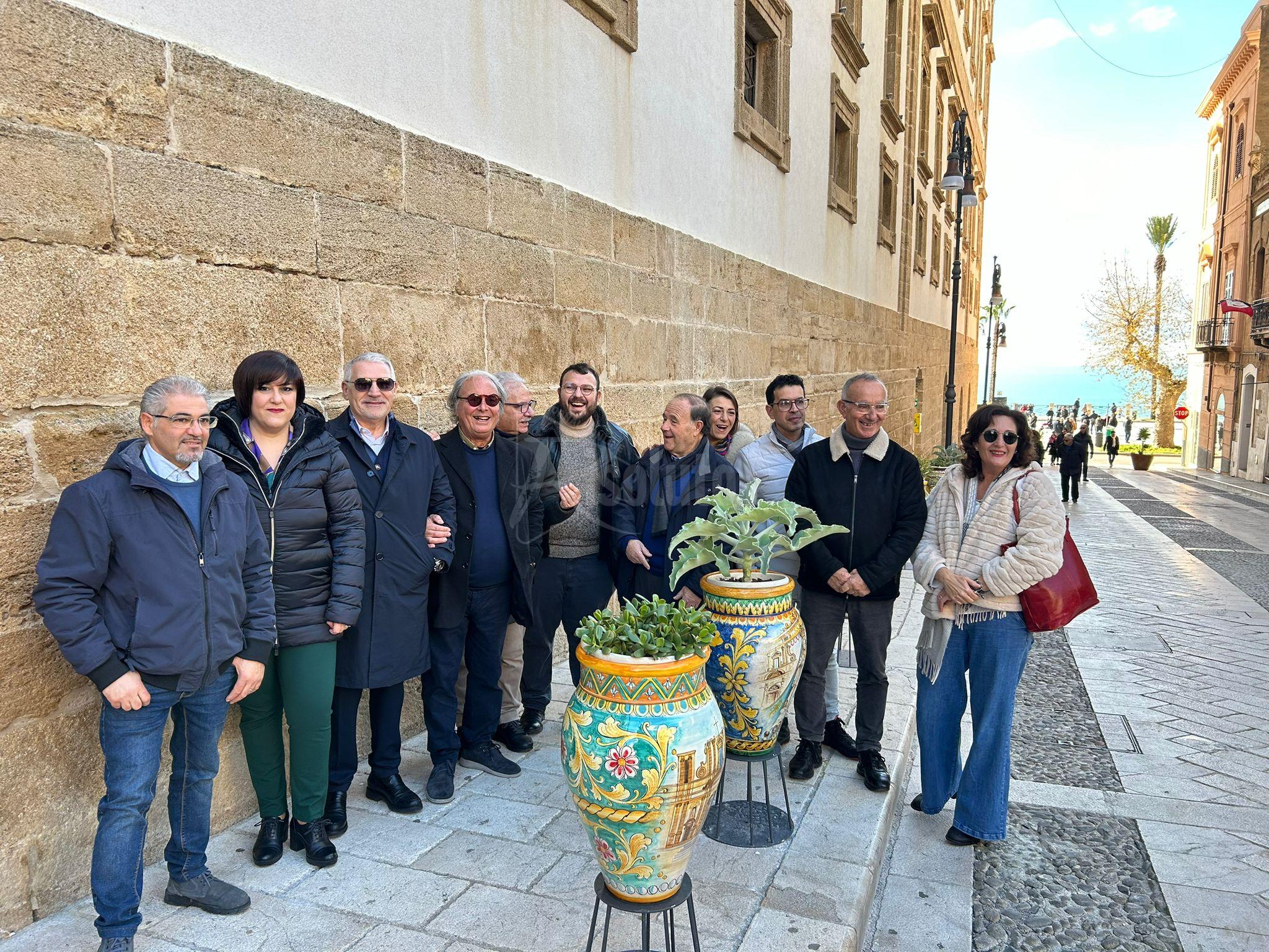 Dimino: "Presto altre piazze di Sciacca saranno abbellite con la ceramica"  (Video)