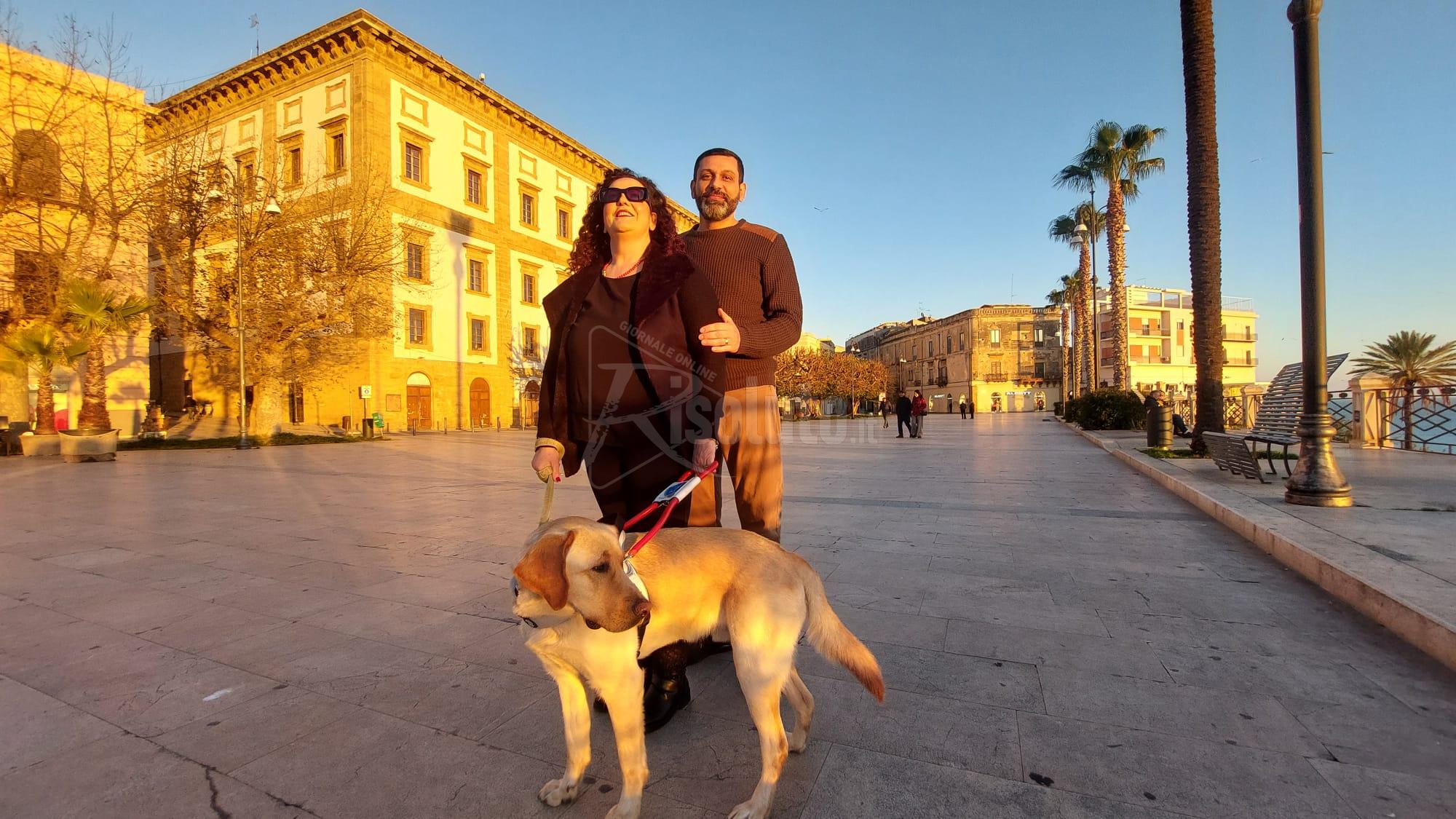 Il cane guida Capi donato dal Lions cambia la vita a Francesca Licata di Sciacca (Video)
