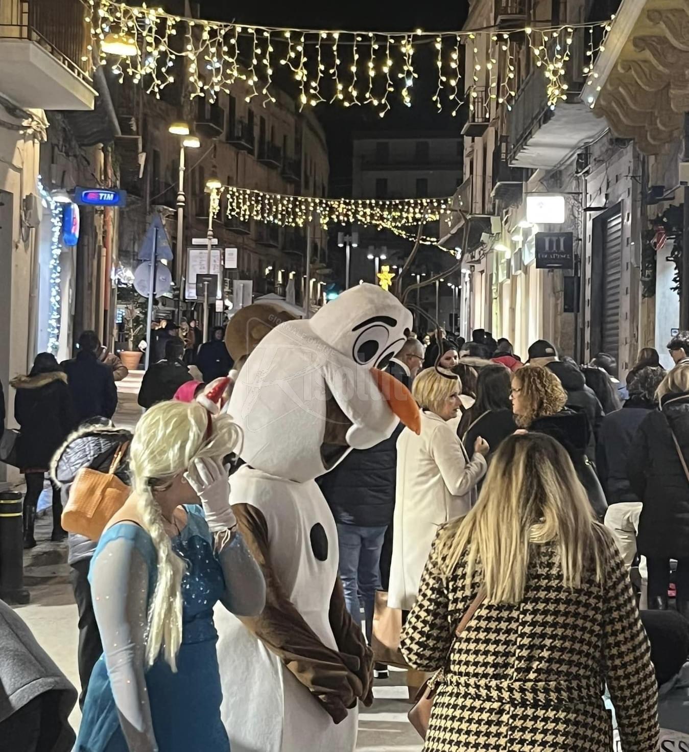 Domenica di Ztl a Sciacca, bene nelle ore serali e inutile di mattina con la pioggia