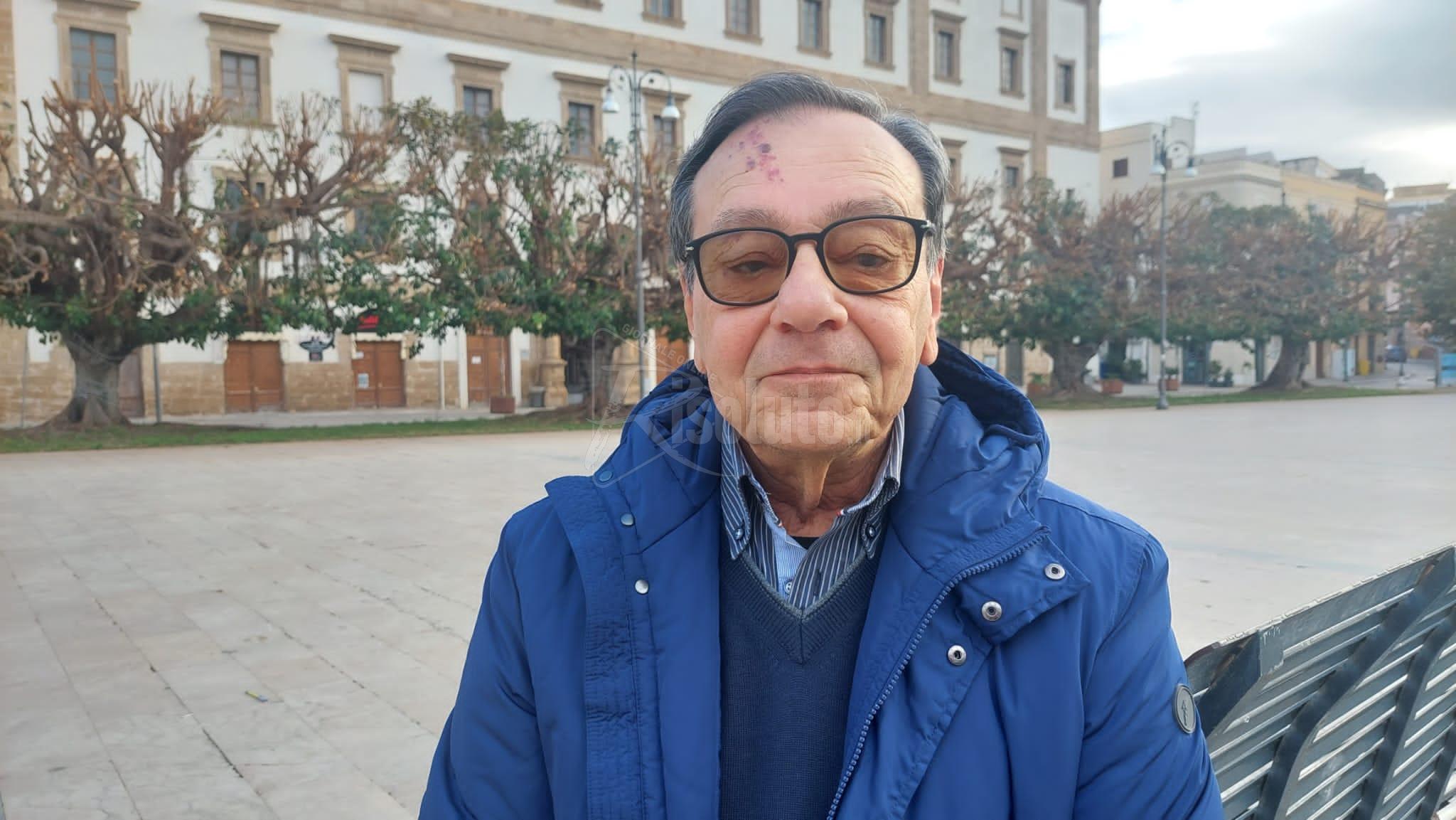 Potatura dei ficus di piazza Scandaliato a Sciacca, gli esperti bacchettano il Comune