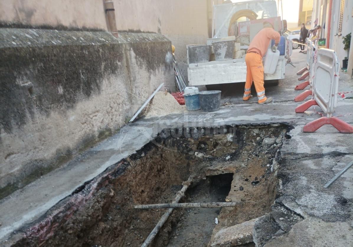 Sciacca, lavori Aica in via Piave anche la prossima settimana con strada chiusa al transito