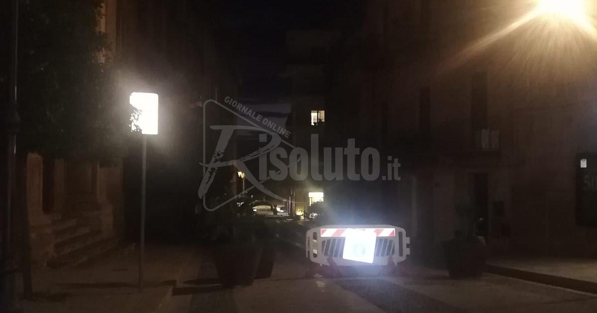 La via Roma chiusa per farne passeggio, stasera anche al buio