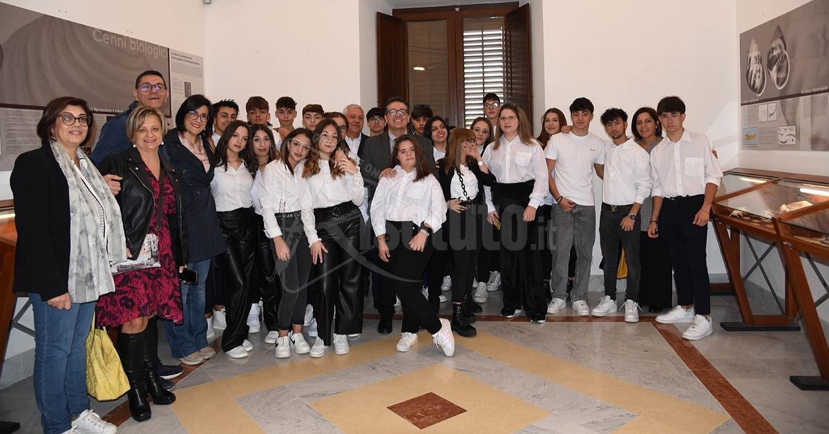 Menfi, gli studenti dell'istituto Arena protagonisti a "Menfi, Città Italiana del Vino 2023"