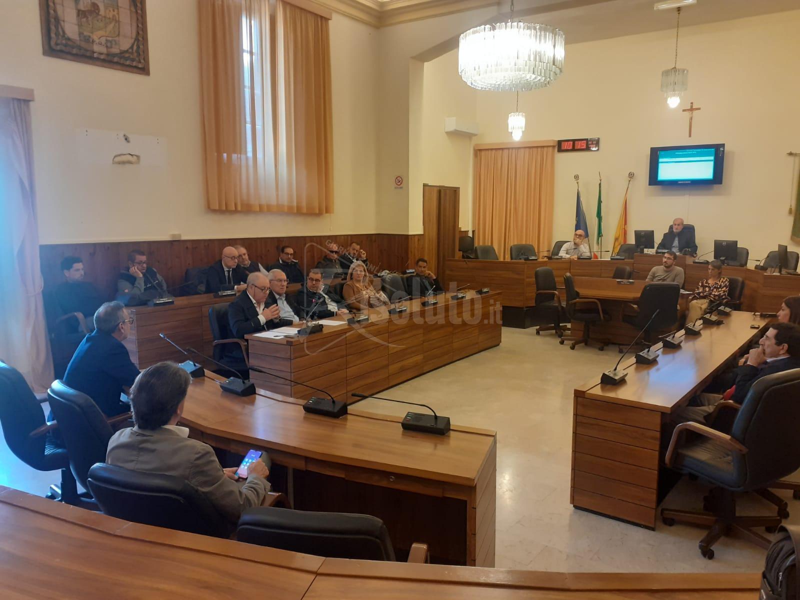 Commercianti incontrano amministrazione, orari Ztl in centro per Natale ancora da definire