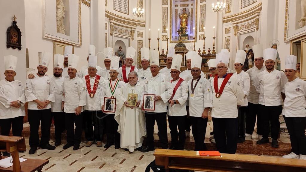 Festa per San Francesco Caracciolo, la Federazione Italiana Cuochi cucina per la Mensa