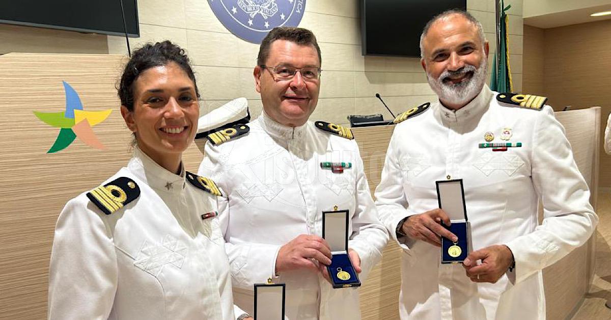 Medaglia d'oro al valore ambientale al Capitano di Fregata Daniele Governale (Video)