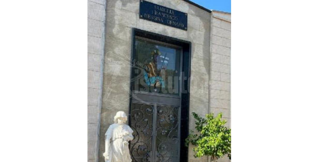Veloce tumulazione al cimitero di Castelvetrano per Matteo Messina Denaro alla presenza dei fratelli