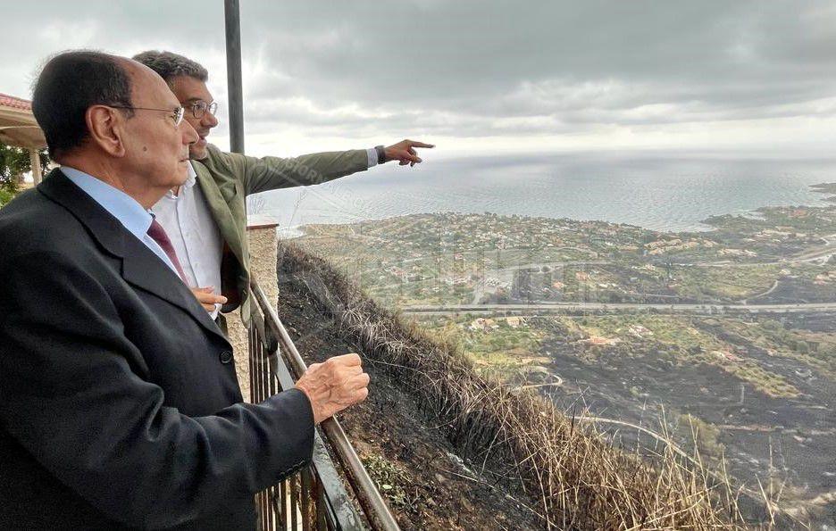 Schifani sul luogo degli ultimi incendi: "Regione vicina a queste comunità"