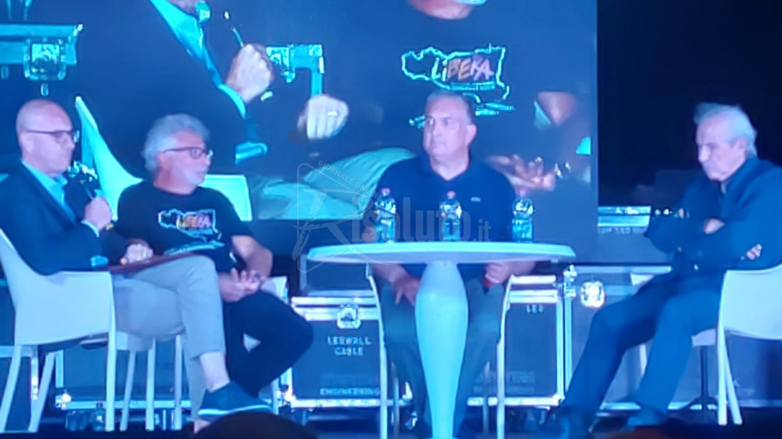 L'Alba della Legalità riempie piazza Vittorio Emanuele a Menfi