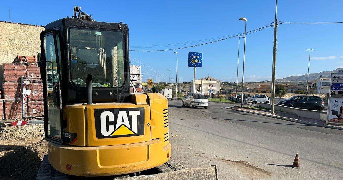Via Pompei a Sciacca, lavori in corso per il ritorno a doppio senso