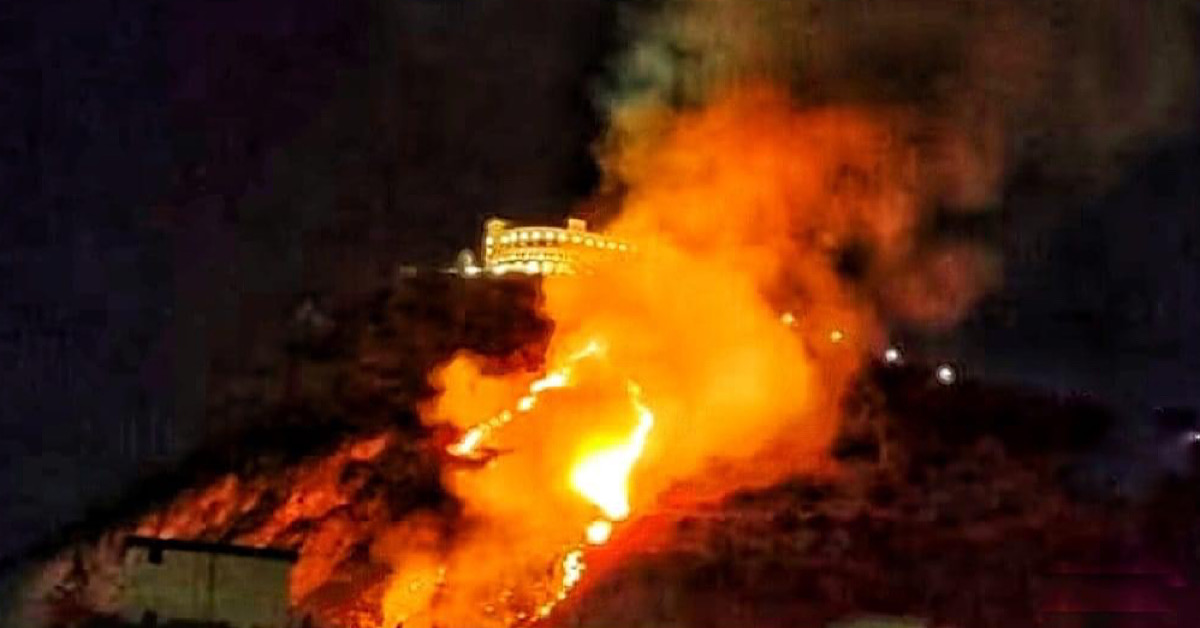 Palermo, notte di fuoco su Monte Pellegrino