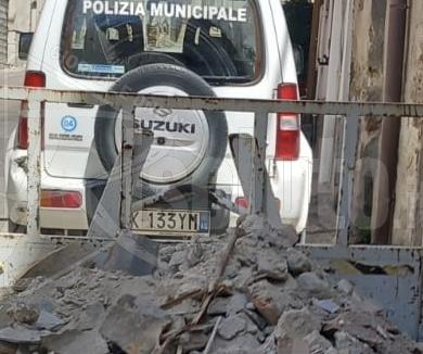 Sciacca, sanzioni a cantieri edili per cassoni collocati abusivamente nel centro storico