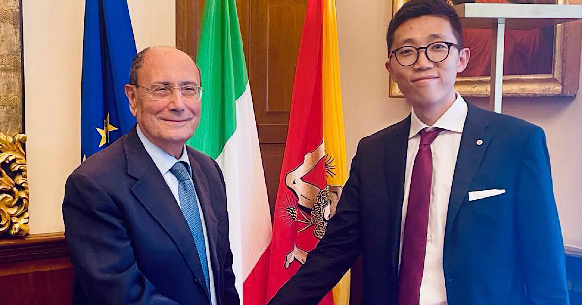 Azienda cinese dona alla Regione un impianto fotovoltaico, Schifani: “Destinato agli studenti”