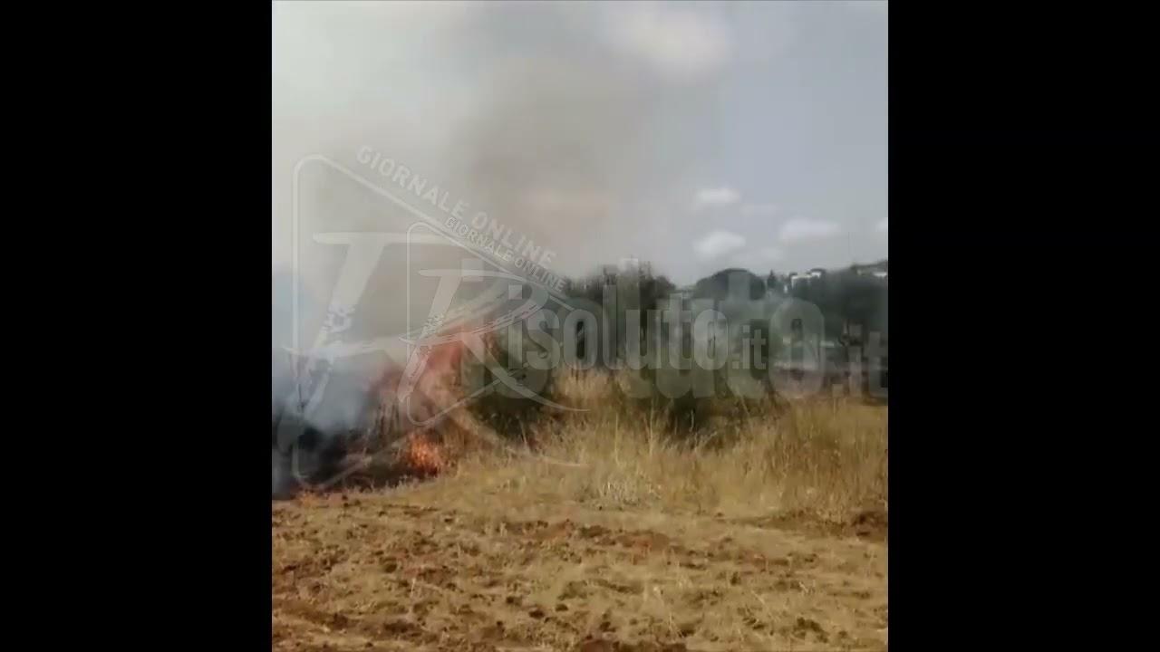 Incendio a Sovareto, vicino Sciaccamare (Video)