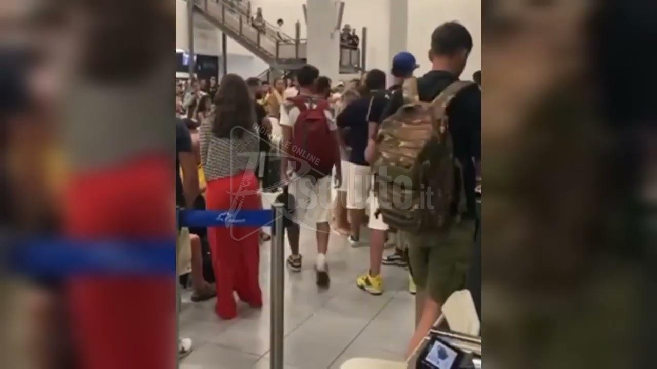 Centottanta siciliani bloccati a Zante, gruppo anche di sambucesi da 2 giorni in attesa di ripartire (Video)