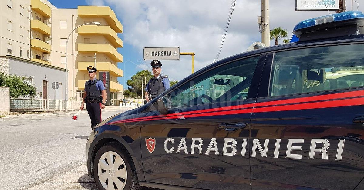 Investe con l'auto l'ex compagna in monopattino, frattura della gamba per la giovane di Marsala
