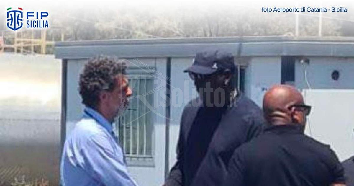 Micheal Jordan ospite del Google Camp a Sciacca, atterrato oggi in Sicilia