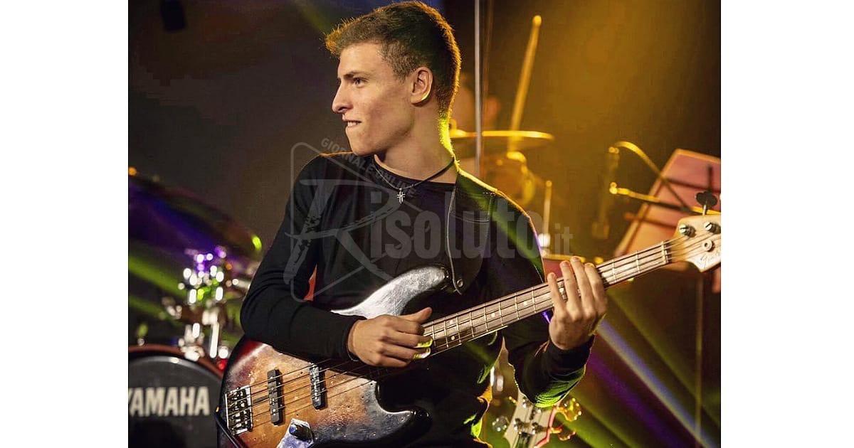 Il musicista di Sciacca Marco Gaudio con Francesco Buzzurro al Real Teatro Santa Cecilia di Palermo