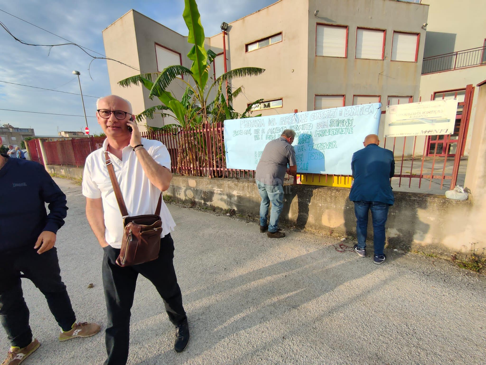 Continua la protesta dei lavoratori dei Consorzi di bonifica siciliani