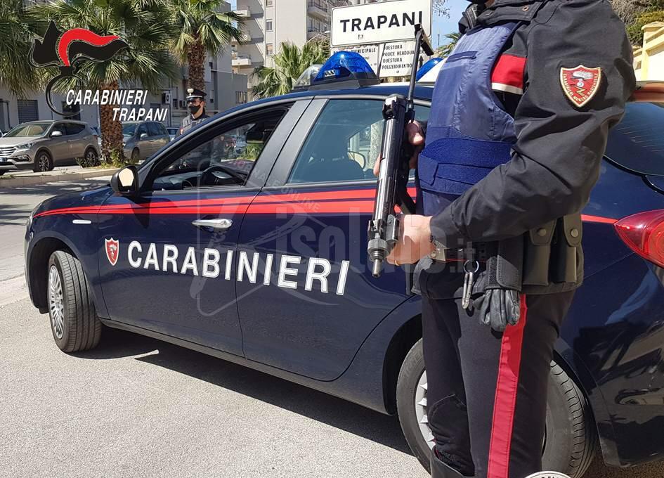 Scompare per alcune  ore un bimbo a Trapani, ritrovato dai carabinieri nell'auto della zia che dormiva