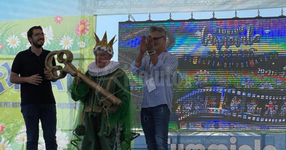 Carnevale 2023, segui la diretta dal corteo mascherato con Risoluto.it
