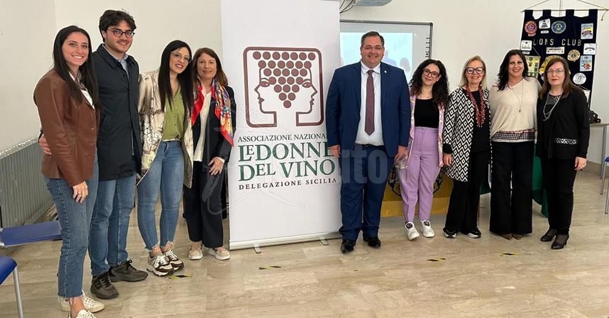 “Menfi, le "Donne del Vino Sicilia" raccontano le professioni del vino