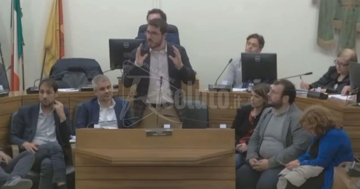 Consiglio comunale di Sciacca, nervosismo in aula salta il voto sulle partecipate