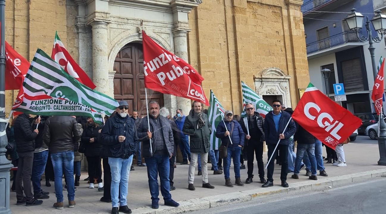 Aumento delle ore di lavoro, personale part-time del Comune di Ribera oggi in assemblea