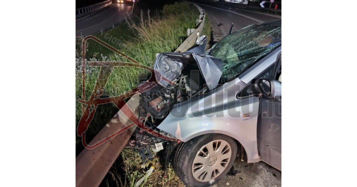 Scontro tra due auto sulla 115 all’altezza di Unieuro a Sciacca. Deceduta una donna