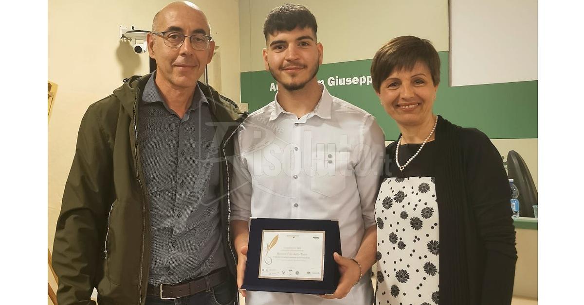 L'istituto “Amato Vetrano” di Sciacca conquista il terzo posto per l'olio al concorso “Diploma d’Argento Pandolea”