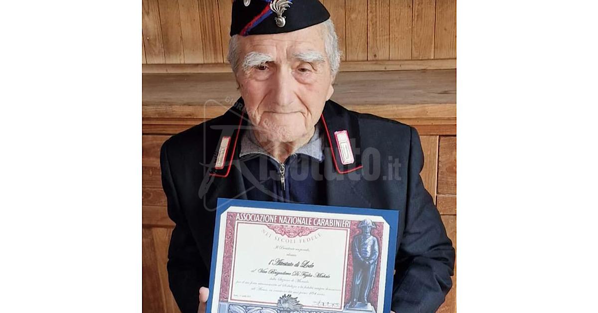 Fu deportato nei campi di concentramento, carabiniere in congedo festeggia 101 anni