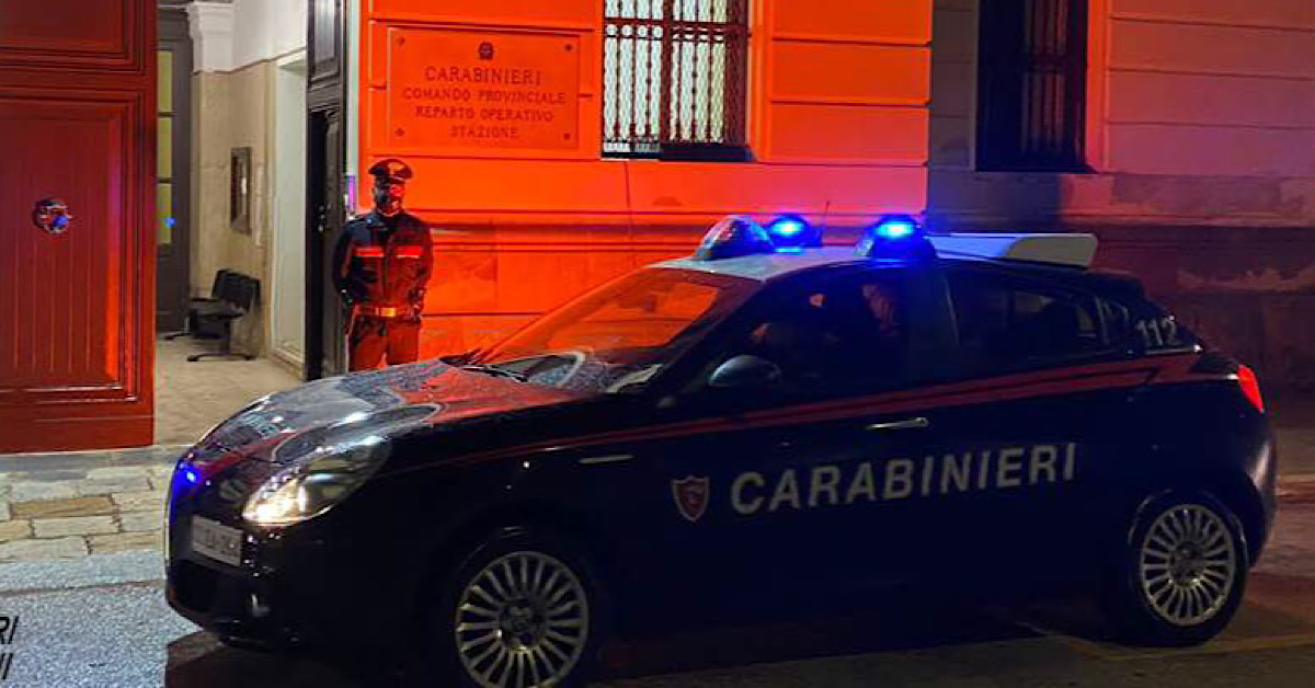 Maltrattamento e lesioni nei confronti dei genitori, arrestato ventunenne