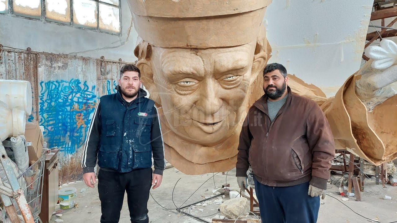 Il poeta Licata, Amato e Gulino sul “Peppe Nappa” del Carnevale di Sciacca (Video)
