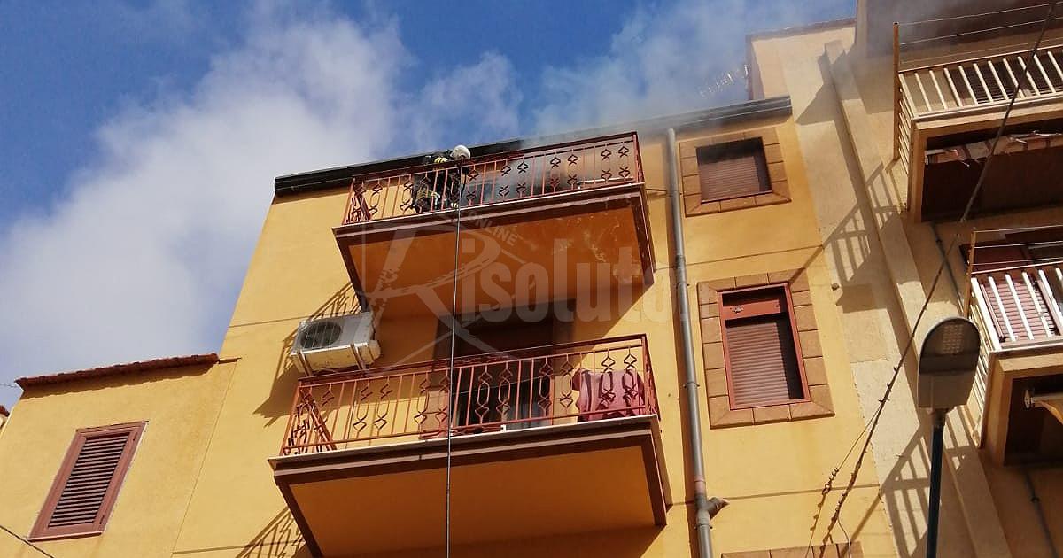 Incendio in un appartamento di via Trapani a Ribera, ipotesi cortocircuito