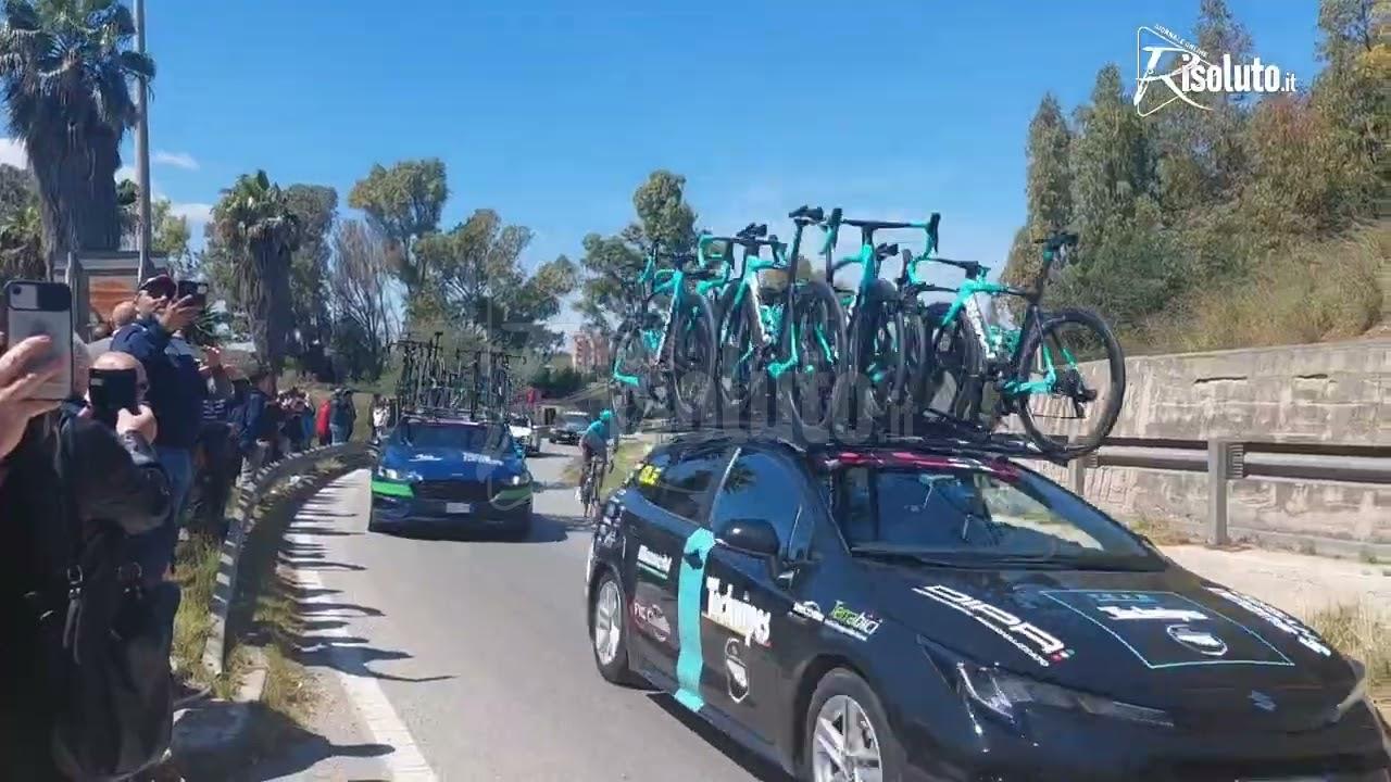 Ecco il passaggio del Giro di Sicilia a Sciacca della tappa Marsala-Agrigento (Video)