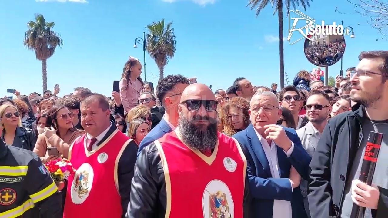 L'ncontru di Pasqua ritorna anche in piazza Scandaliato a Sciacca (Video)