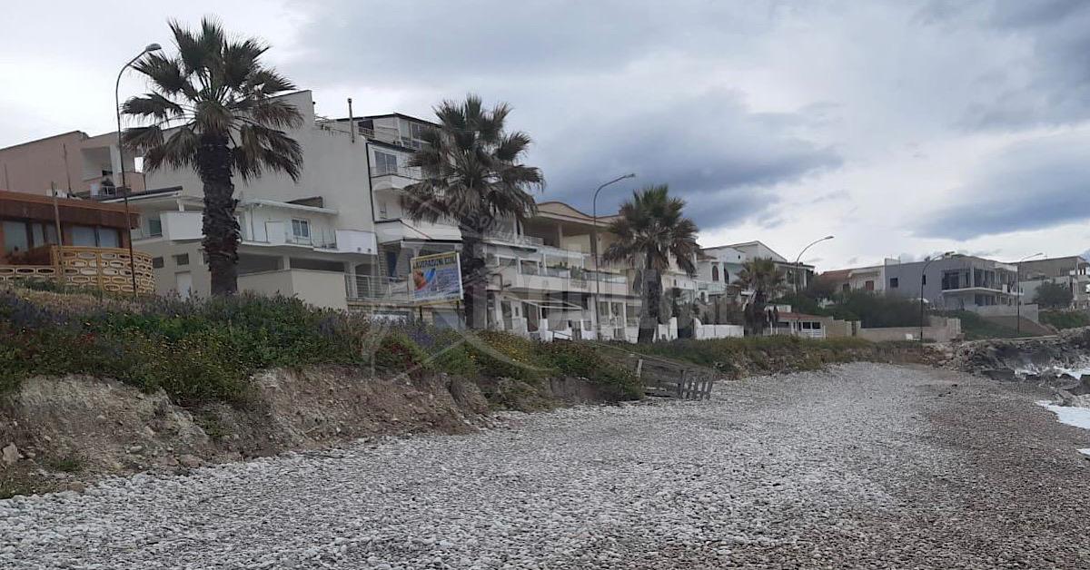 A Ribera pulizia straordinaria della città e delle spiagge