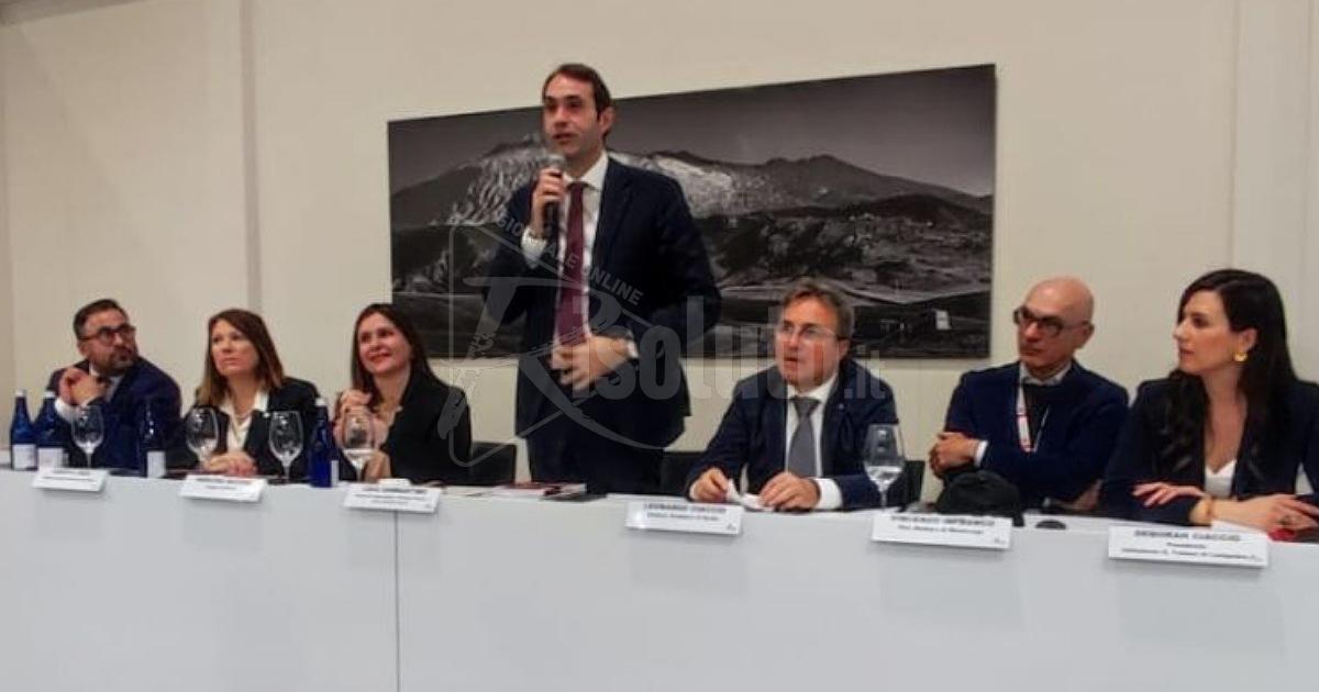 Vinitaly, novità per la Sicilia: intesa con il Veneto e nomination al Region of Gastronomy Award
