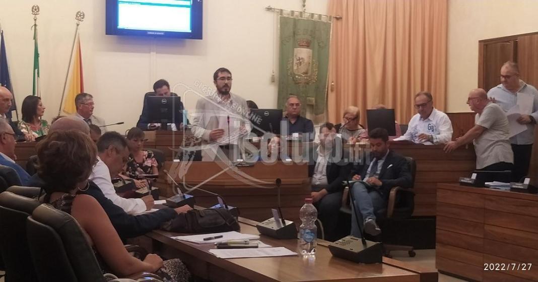 Il ticket del Carnevale infiamma il dibattito al consiglio comunale di Sciacca