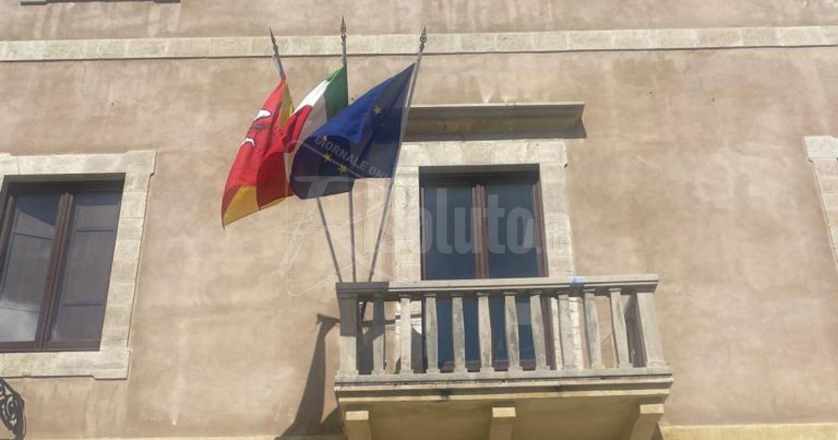 Torna nella sua sede storica in piazza il municipio di Caltabellotta