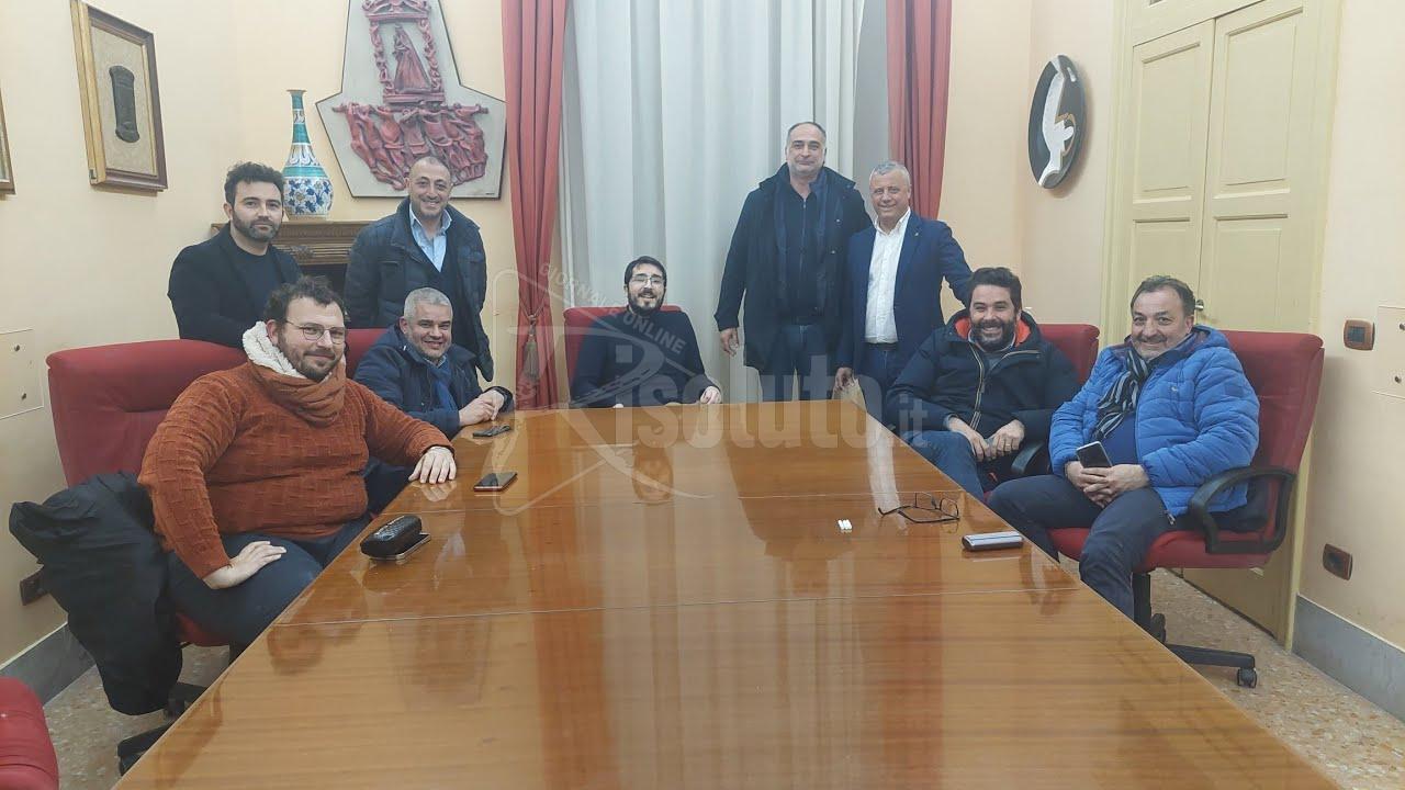 Capannoni del Carnevale di Sciacca, riunione operativa in Comune (Video)