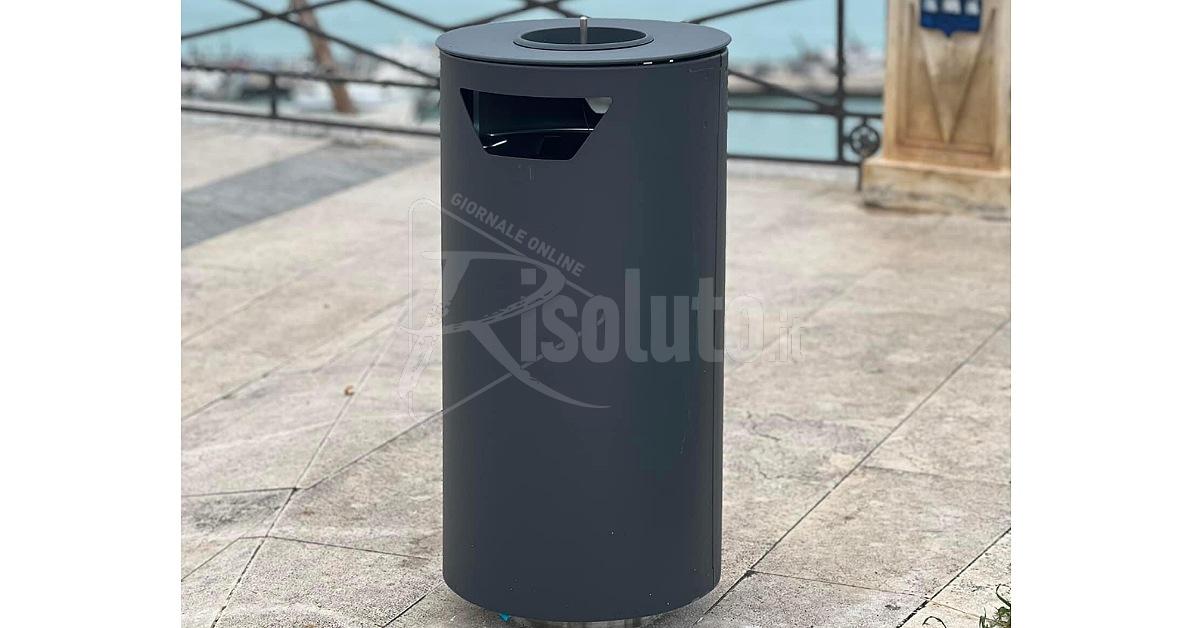 Sciacca, arrivano altri 68 cestini porta rifiuti