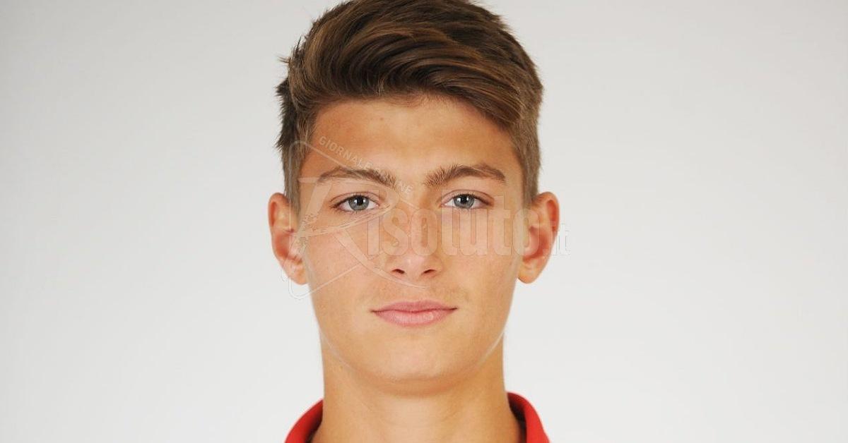 Un calciatore dell'agente Fifa Friscia in campo stasera in Pisa-Perugia