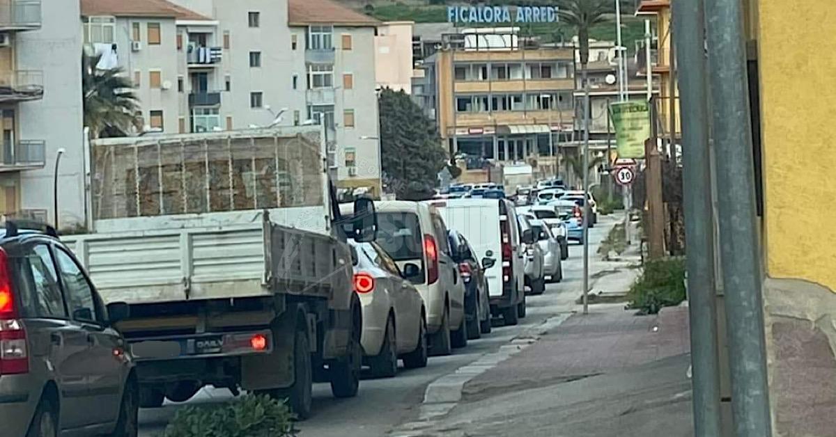 La chiusura del ponte Bagni mette gia' a dura prova via  Giotto, Lioni e Pompei (Gallery)
