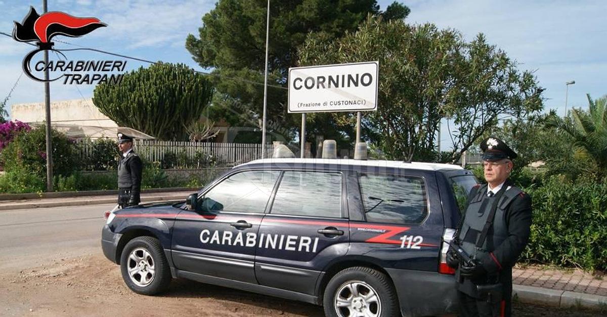 Scooter rubato e coltelli in tasca, due giovani denunciati dai carabinieri di Custonaci